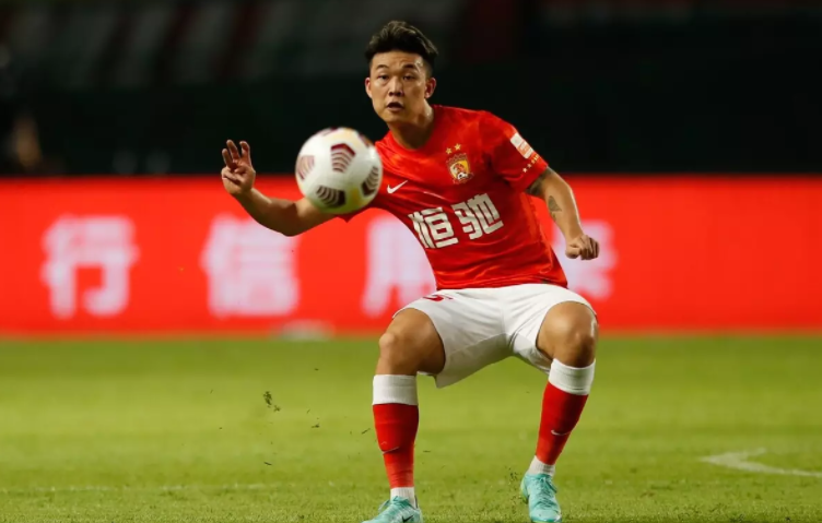 江南官方网站 -关于今晚体能课后；法兰克福刷新队史纪录备战葡超；球迷炸锅；纪律约束更严格的信息