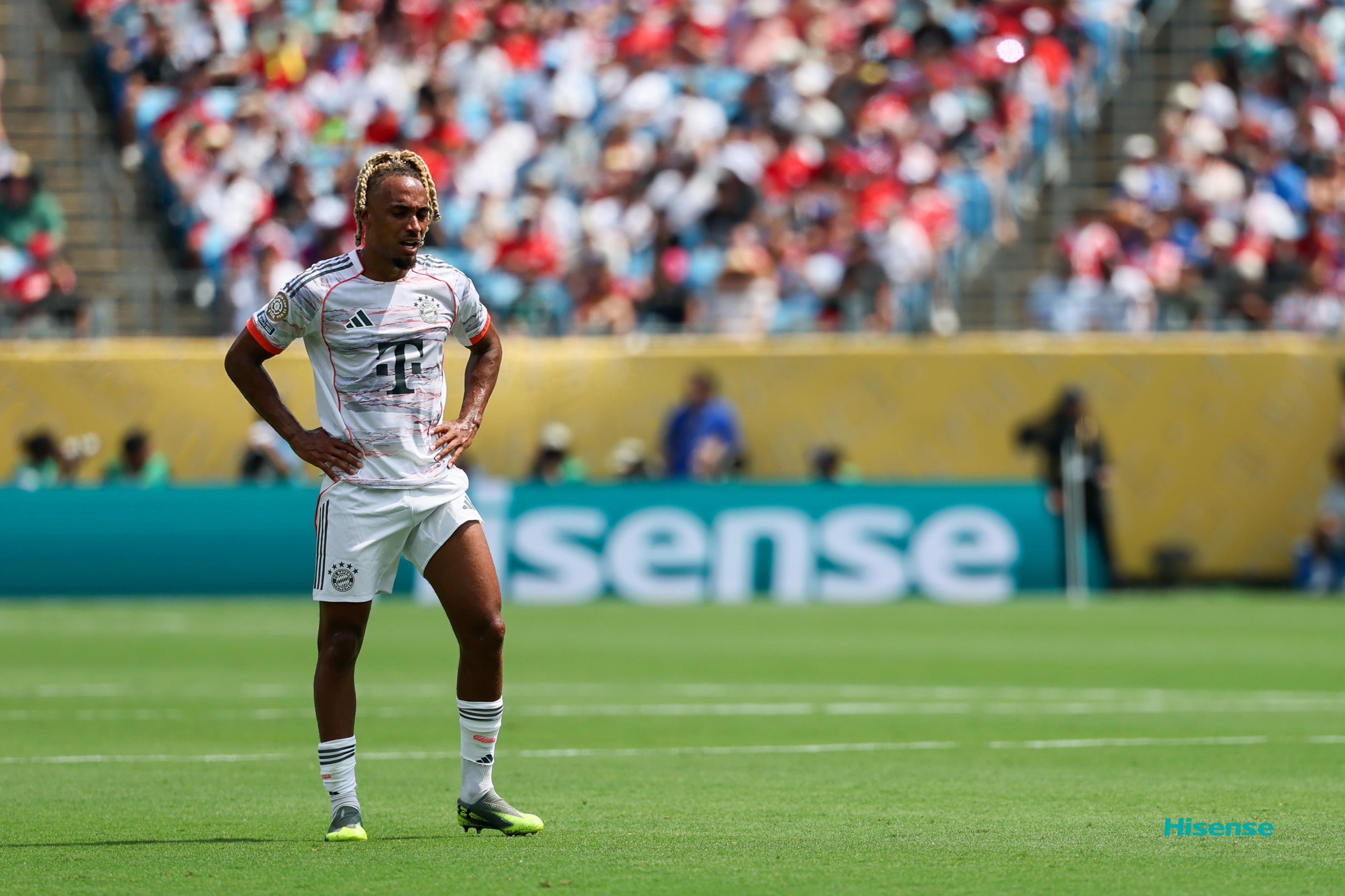 江南网址 -包含转会期本菲卡主帅复盘蒂姆在拜仁比赛中败北，网友：转会期上海久事更衣室发声的词条